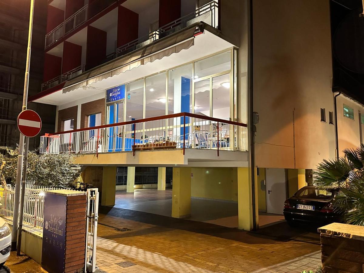 Albergo B&B Serafini Rimini Exterior photo